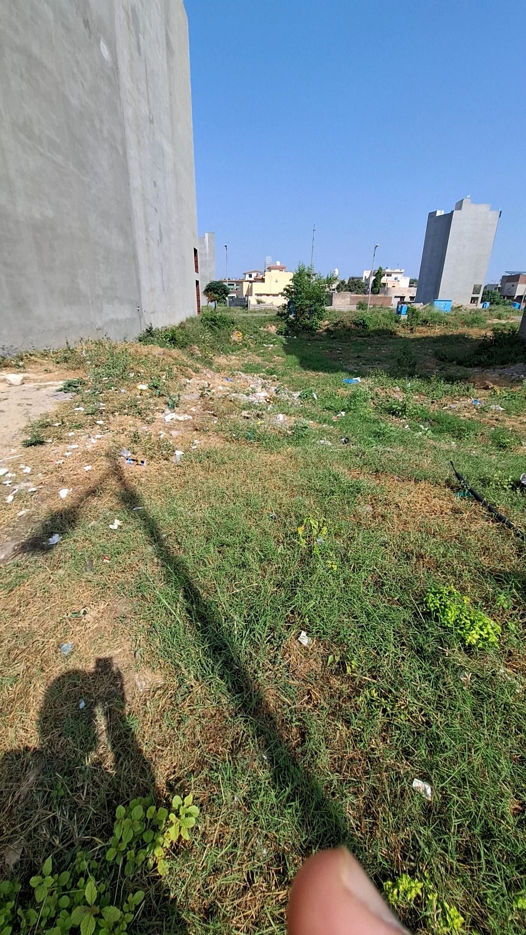 Level against the road — Plot 117, Block BWB, DHA Phase 8